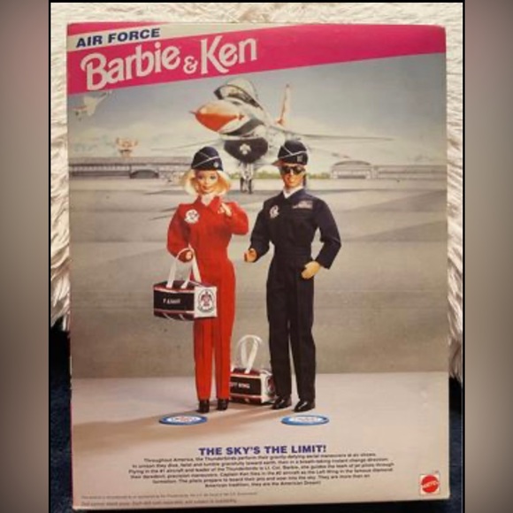 1993 Barbie Ken Doll Set Air
Force Stars N Stripes Special
Edition Thunderbirds. - Picture 4 of 4